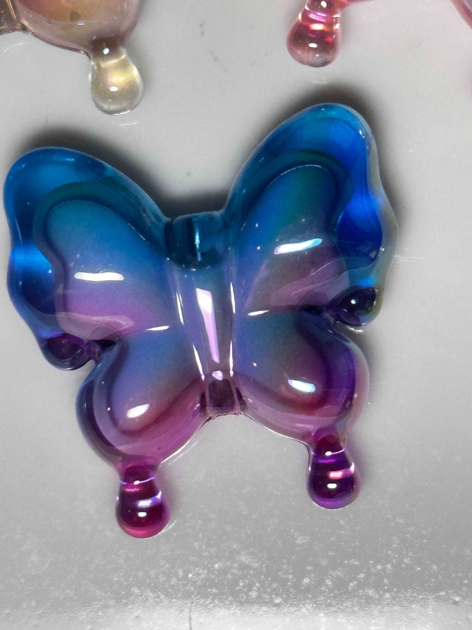 Butterfly Shape Acrylic Beads - Envoga Handbags