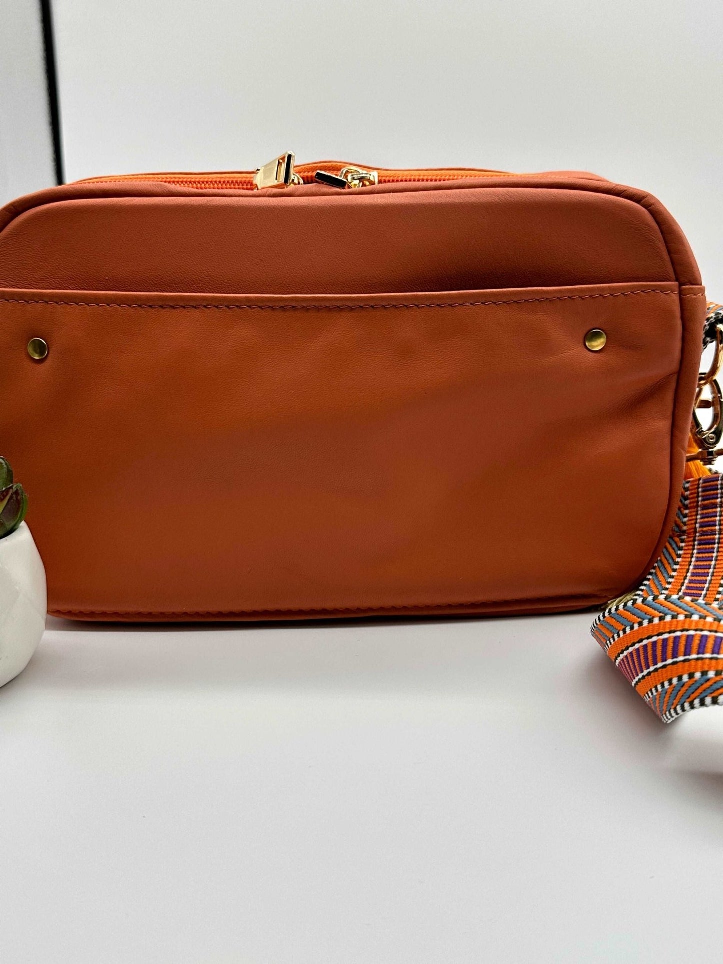 Catalina Crossbody Bag - Leather - Envoga HandbagsHandbags, Wallets & Cases